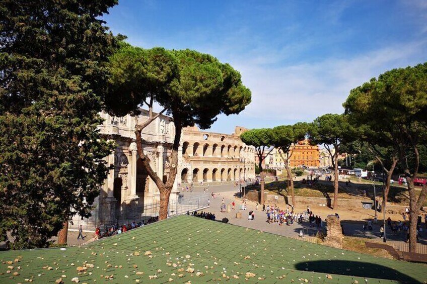 Private Exclusive Tour of the Colosseum and Ancient Rome 