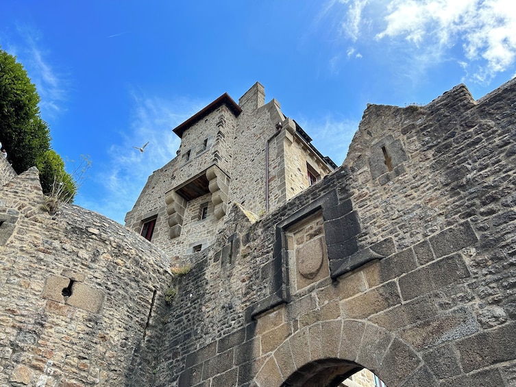 D-Day Beach and Mont Saint-Michel Tour from Paris