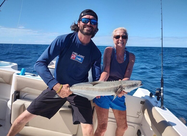 Key West: Fishing and Sandbar Boat Excursion