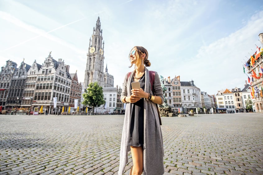 3 Countries in 1 Day: Antwerp & Cologne Full Day Tour from Amsterdam