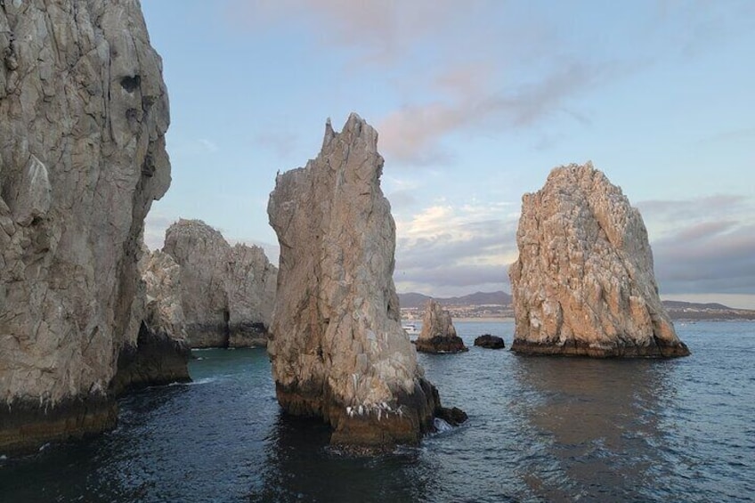 Sunset Tour in Cabo with Dinner, Snacks and Drinks