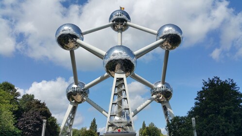 Explore los lugares de interés de Bruselas con Atomium Ticket