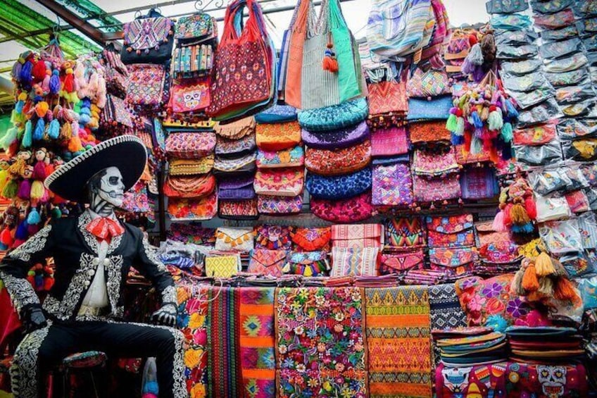 Private Cultural Tour of the Markets of Mexico City
