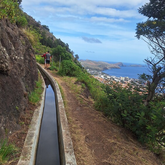 Guided Nature Hike (Half Day) - Levada e Poncha