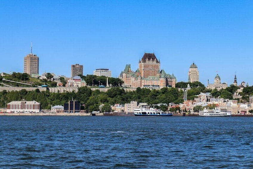 Quebec Private Guided Walking Tour with a Professional 