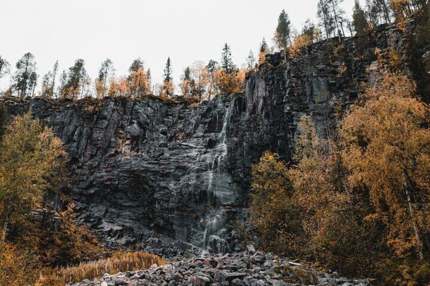 Hiking Tour to Kouroma Canyon from Rovaniemi