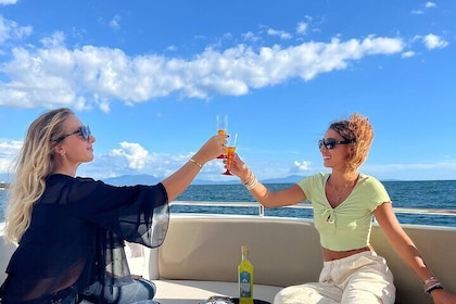 Sunset Boat Tour with Aperitif on the Amalfi Coast