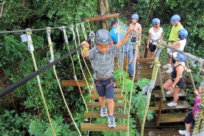 Zipline, Hiking and Suspension Bridges Adventure in Roatan