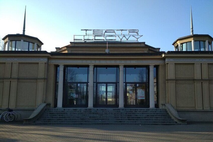 Nowa Huta Guided Tour of a Utopian Socialist City