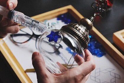 Craft and Shine Create a Mosaic Lamp in Istanbul Grand Bazaar