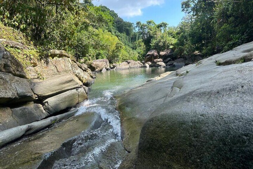El Yunque & Beach Tour: Waterslide, Waterfall, Food, & Photos 