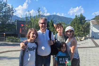 Excursión de día completo en autobús a Pekín: Mutianyu, Palacios de Verano ...