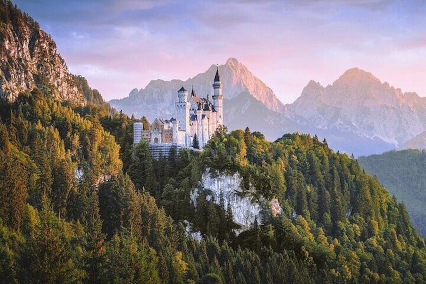 Private Full Day Trip from Munich to Neuschwanstein and Linderhof