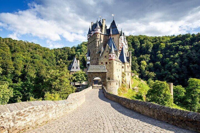 Neuschwanstein Castle