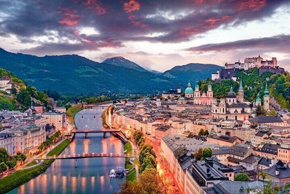 Full day trip from Munich to Salzburg, Hallstatt & back