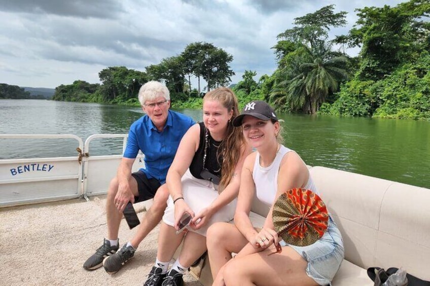 Full Day Accra Safari and Boat Cruise Private Tour