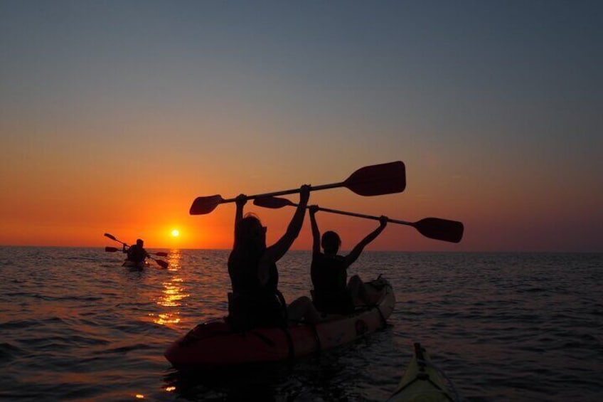 Kayak Tour in Bahrain Bay