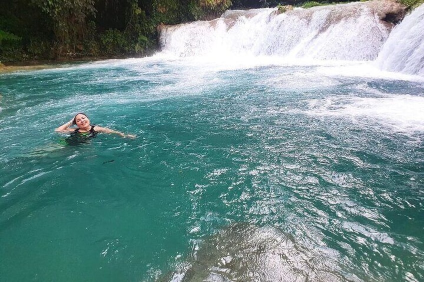 Horseback ride Dunn’s River and Blue hole with transport included