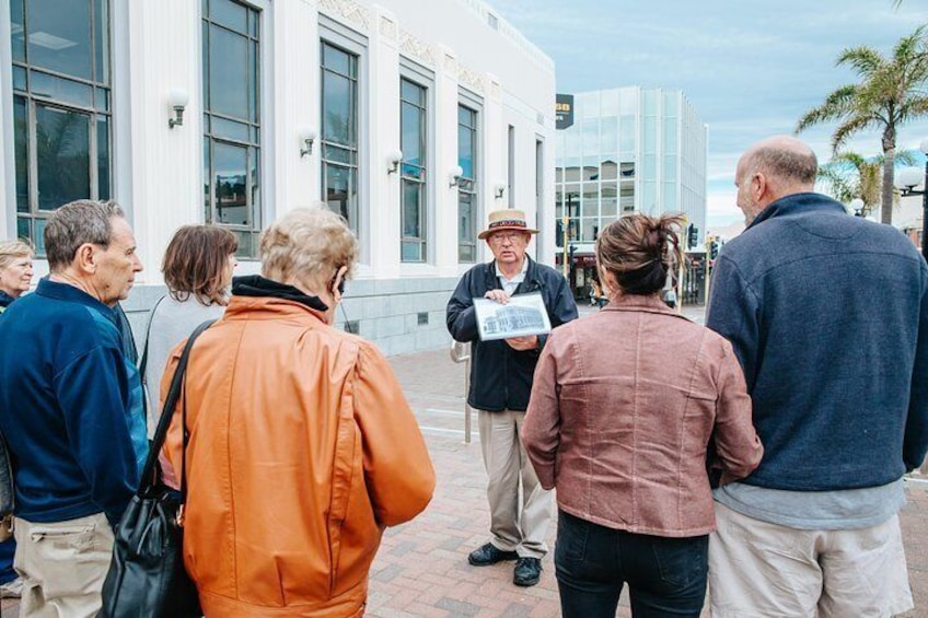 Guided 2pm Afternoon Art Deco Walk from Napier Art Deco Trust