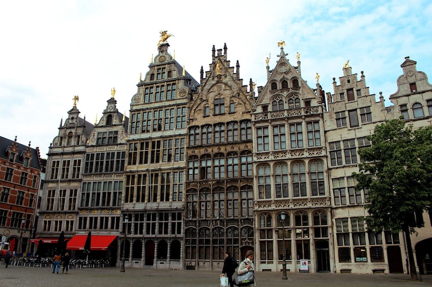 Day Tour to Antwerp and Ghent from Amsterdam