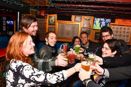 Boston Ghosts Boos och Brews Haunted Pub Crawl