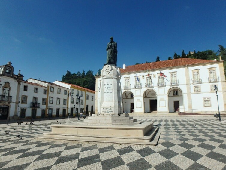 Tomar Walking Tour: Convent of Christ Ticket & In-App Audio City Tour 