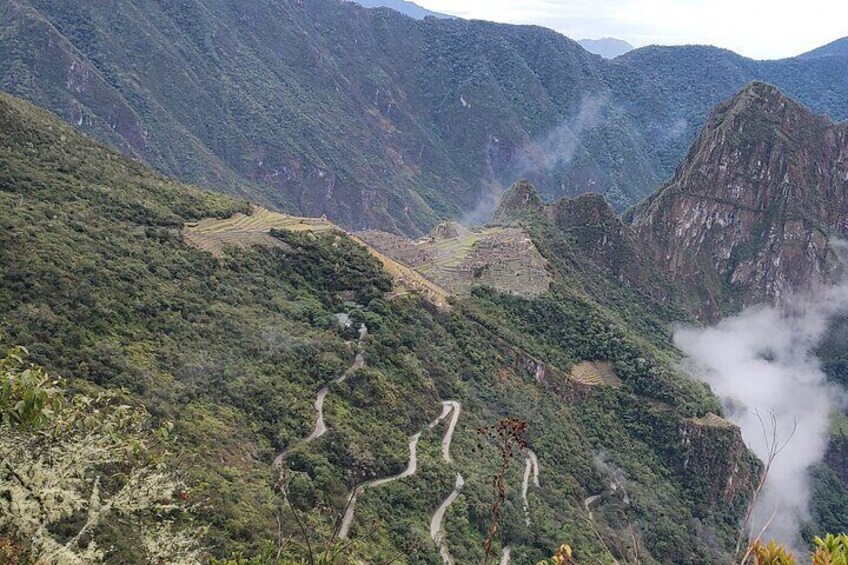 Inca trail 4 days to Machu Picchu