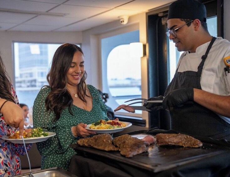 San Diego Signature Dinner Cruise