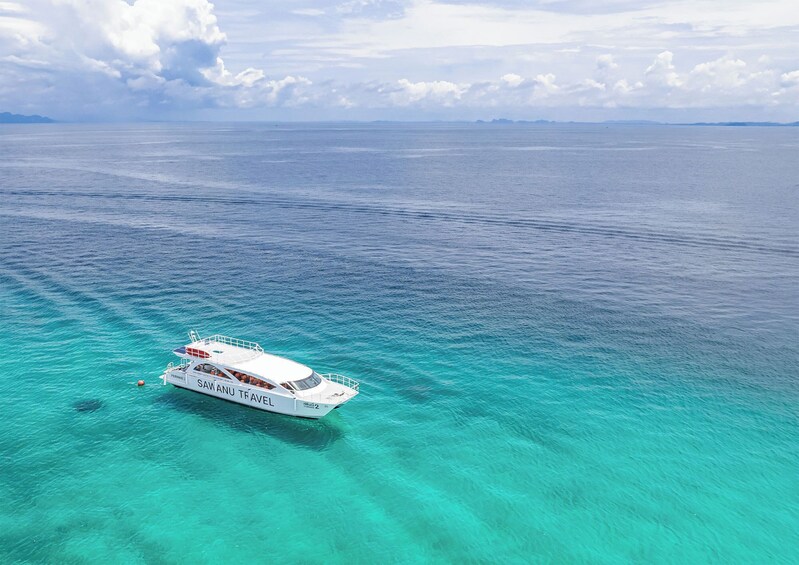 Explore Phi Phi and Khai Island by catamaran speedboat