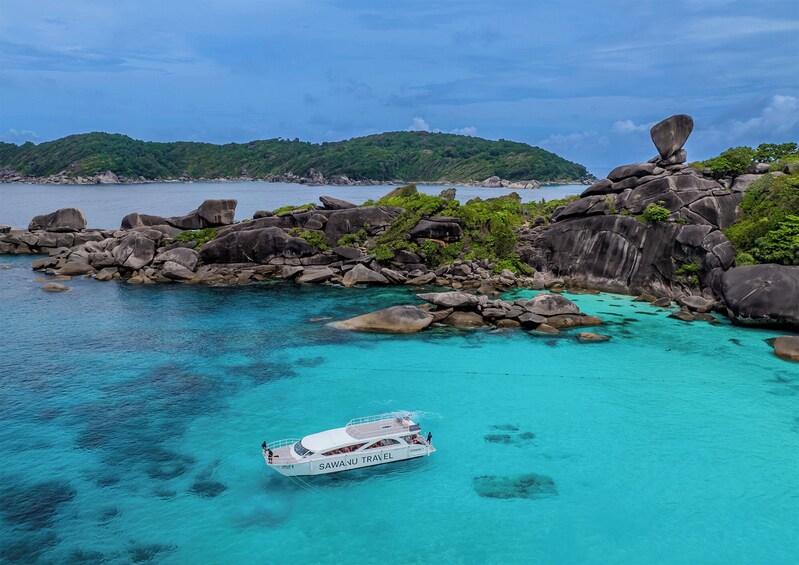 Explore Similan by catamaran speedboat