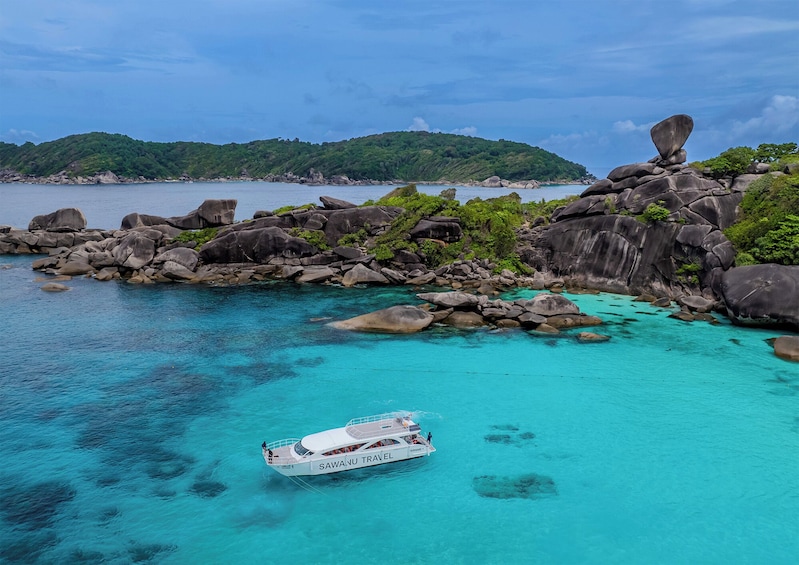 Explore Similan by catamaran speedboat