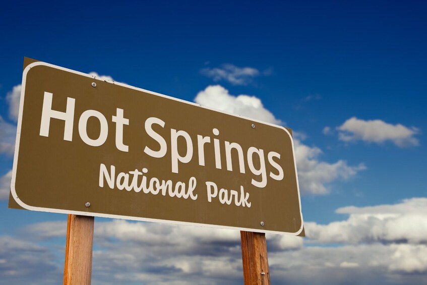 Hot Springs National Park GPS-Guided Driving & Walking Tour