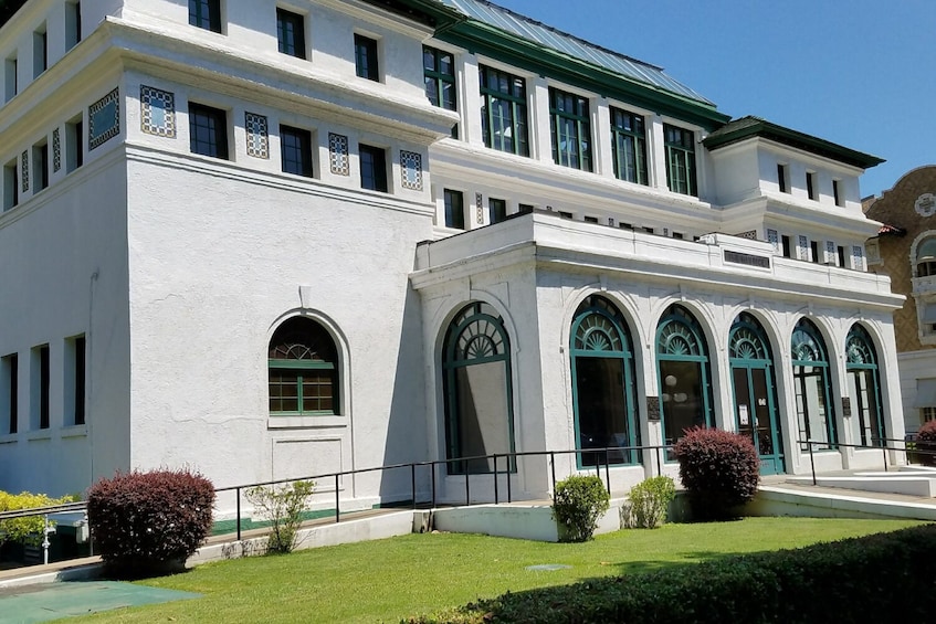 Hot Springs National Park GPS-Guided Driving & Walking Tour