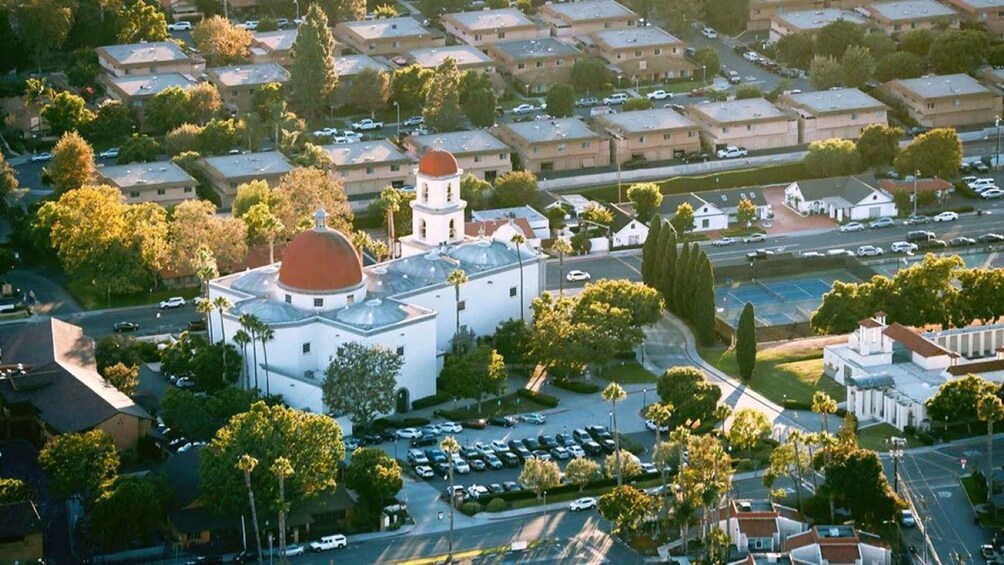 Picture 4 for Activity Orange County: Coastal Air Tour from John Wayne Airport