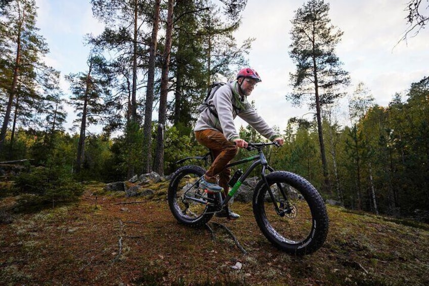 Stockholm Fat Bike Forest Adventure with Lunch and Sauna