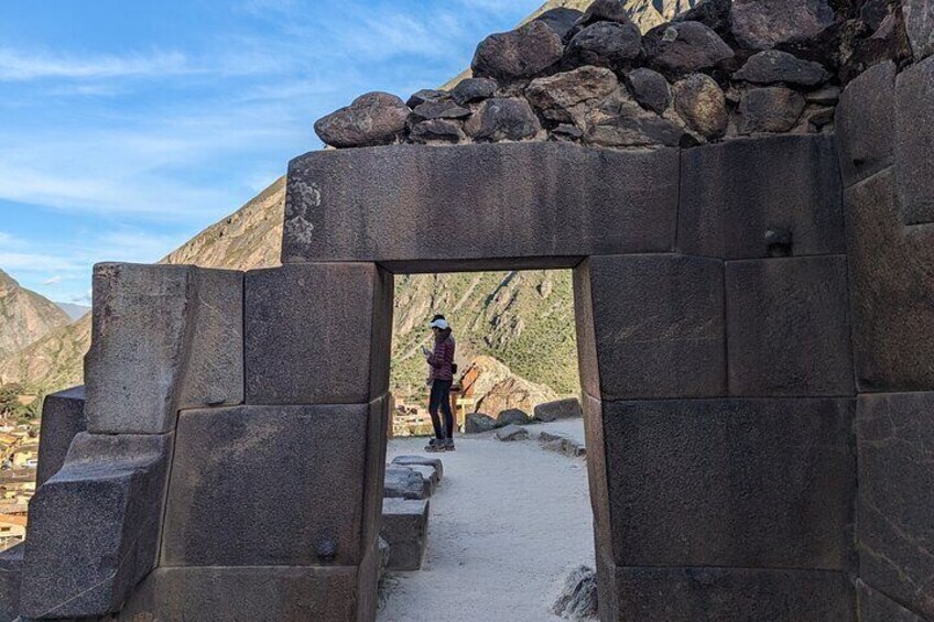 From Cusco:Sacred Valley with Ollantaytambo or Urubamba transfer 