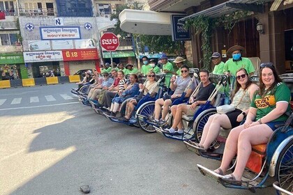 Private 2 Hour Phnom Penh Cyclo Tour