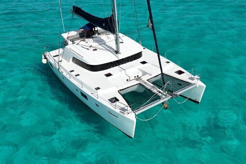  Luxury Catamaran Private Charter Cancun to Isla Mujeres