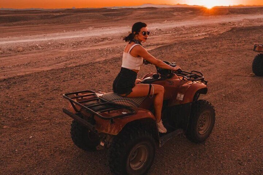 Day tour From Cairo to Al-Fayoum, 4WD Safari, And Sand boarding