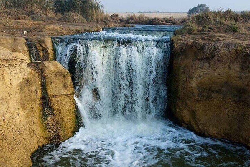Day tour From Cairo to Al-Fayoum, 4WD Safari, And Sand boarding