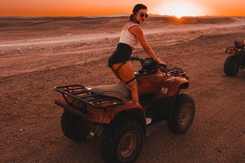 Day tour From Cairo to Al-Fayoum, 4WD Safari, And Sand boarding