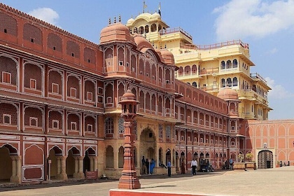 Private Agra to Jaipur Day Tour