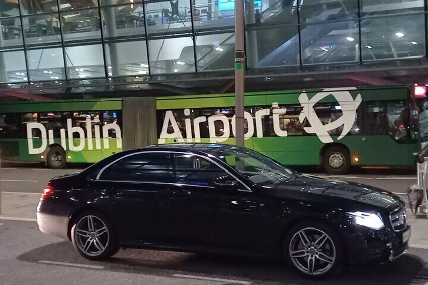 Dublin Airport Private Premium Car Service