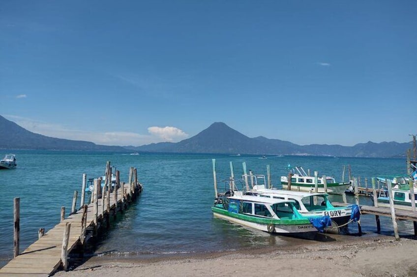 Lake Atitlan Guided Tour by Boat from Panajachel