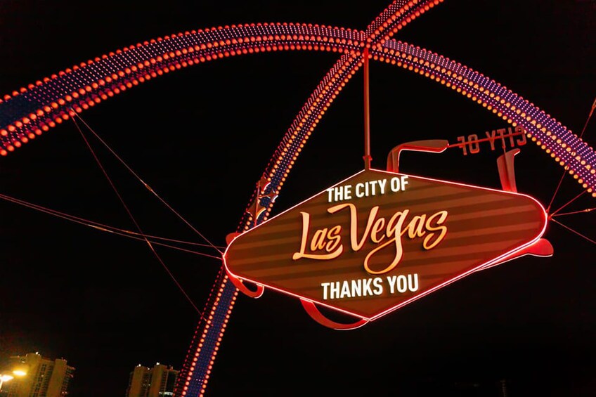 3-Hour Panoramic Night Tour of Las Vegas by Open-Top Bus