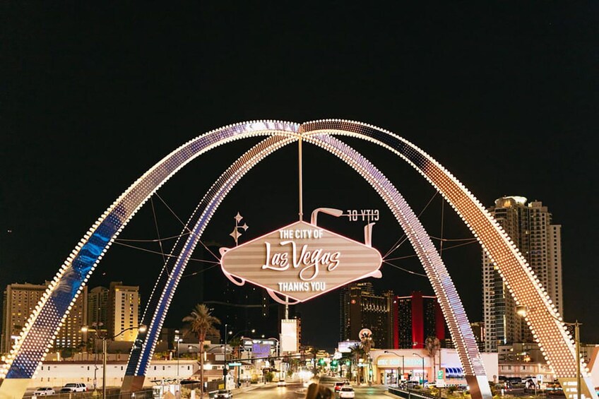 3-Hour Panoramic Night Tour of Las Vegas by Open-Top Bus