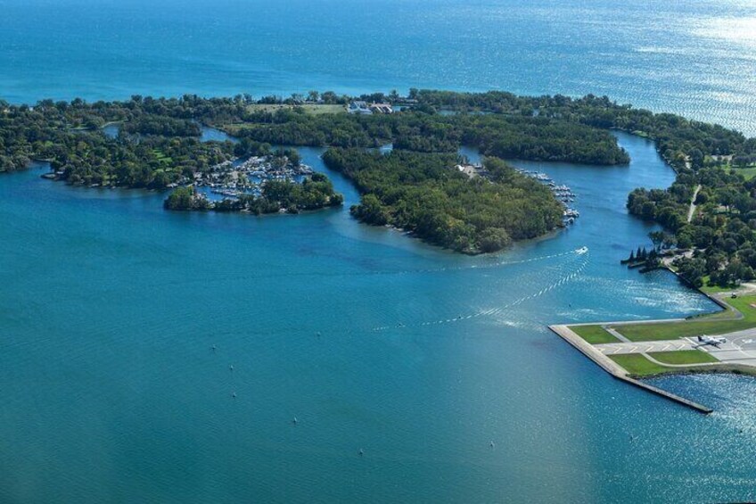 Toronto Downtown Tour with Harbor and Islands Cruise Tickets
