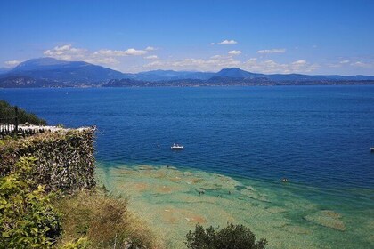 Sirmione off the Crowds Boat and Walking Tour with a Drink