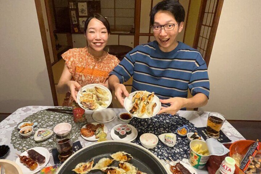 Handmade gyoza are much more delicious than the ones you eat at restaurants. You can even add ingredients like cheese