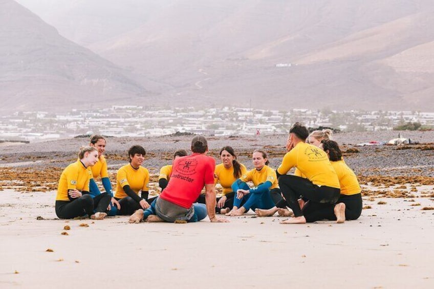 2 Hours Surfing Lesson in Lanzarote